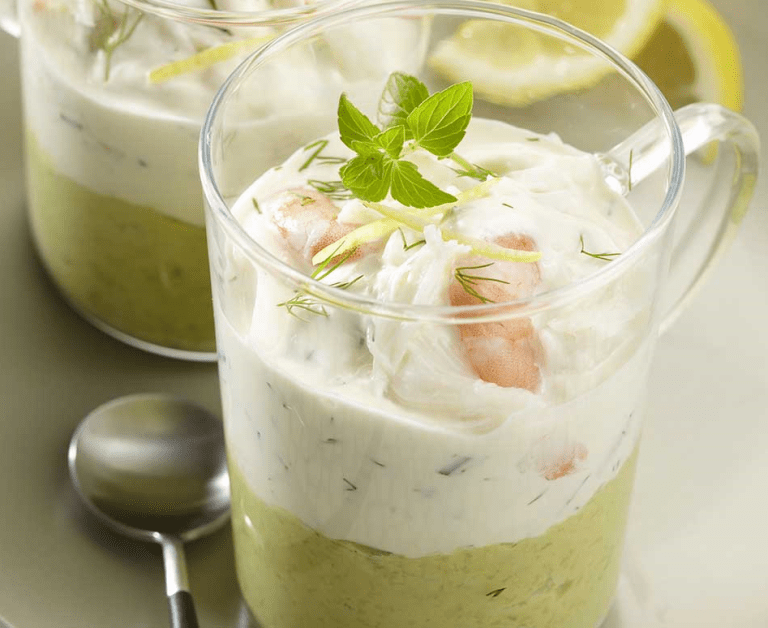 Verrines avocat, crabe, crevettes